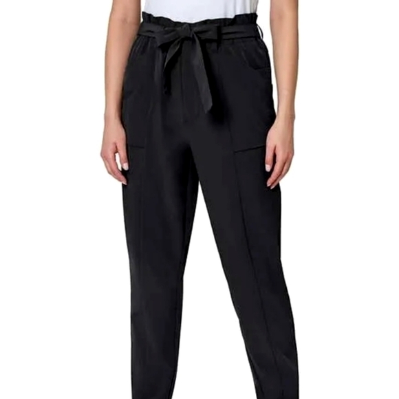 Modern Ambition Black Belted High-Waisted Pants Size Large NWT - Picture 3 of 8